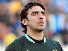 حرکت زشت رحمتی و توهین به کاپیتان سابق/عکس مهدی رحمتی