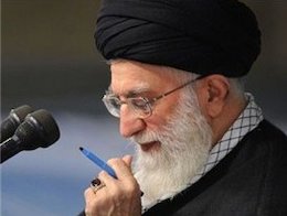 پیام رهبرانقلاب برای وقف منزل یک شهید  رهبرانقلاب43