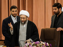 کشورهای اسلامی برای آزادی حج از دست سعودیها راه پیدا کنند آملی لاریجانی