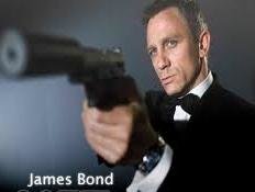 بازیگر مشهور درگذشت+عکس جیمزباند 43