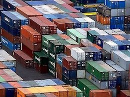 لغو ممنوعیت واردات در سال ۹۴ /صادرات به ۶۰ میلیارد دلار میرسد
 واردات