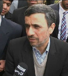 احمدی نژاد با بی بی سی فارسی مصاحبه کرد؟ مصاحبه احمدی نژاد و بی بی سی/2