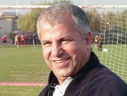 پروین ترکیب تیم ستارگان ایران را اعلام کرد علی پروین 43