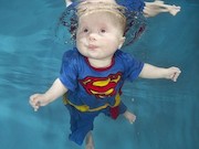 پسر سندرم دانی شناگر