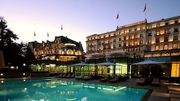 نتایج مذاکرات تا چند ساعت دیگر اعلام خواهد شد /موارد اختلافی در بحث تحریم و تحقیق و توسعه تا حدود زیادی حل شده است لوزان