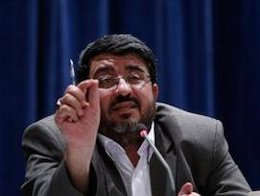 ایزدی: کدام کشور به دشمنش اجازه دسترسی به سایتهای نظامی را میدهد؟ فواد ایزدی 43