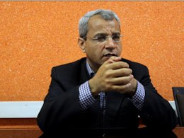 نباید مذاکرات هستهای را جناحی دید/ باید  به فکر منافع ملی بود دهقان