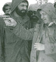 خاطراتی که تنها یک شاهد دارد و خیانتی که تاریخ به خود می بیند ! خاطرات هاشمی