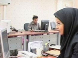 دولت ایران با ۴ میلیون کارمند سیاهچالهای است که همه امکانات را میبلعد  کار43