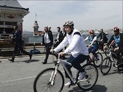 دوچرخه سواری اردوغان