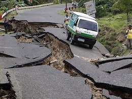 تهران در معرض زلزله ای مشابه نپال  زلزله 43