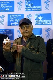 اکبر عبدی