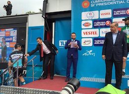 ماجرای فرار از سخنرانی رییس جمهور!+عکس اردوغان