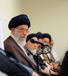 حفظ یاد شهیدان یک فریضه است/"عرصه فرهنگی" مهمترین عرصه رویارویی ایران اسلامی با دشمنان است  رهبری/2