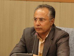 دبیری: کیروش میماند شهرام دبیری