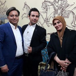 خواننده پاپ در کنار مجری زن /عکس گیتی خامنه،اخشابی