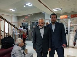  عیادت شخصیت های سیاسی از صالحی