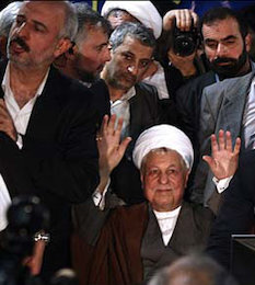 کدام نهاد خارجی باید در باره مسائل داخلی ایران نظر دهد و سکوت نکند؟! غلامعلی رجایی