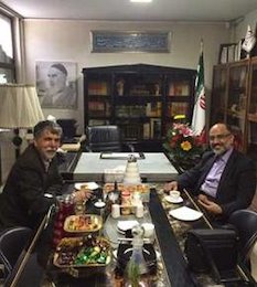 حاشیه ای بر حرکت اخلاقی آقای معاون برای یک فحاش!!! خزعلی