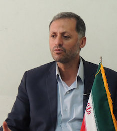 نارضایتی عمومی و تجمع در مقابل فرمانداری به خاطر حذف یارانه نیازمندان زمانیان/ 2