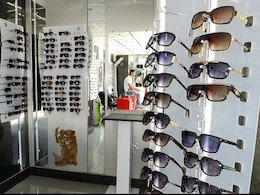 رقابت چین و ایتالیا در بازار عینک آفتابی ایران  عینک43