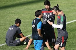 کتک کاری آندو و هاشم دور از چشم کی روش!/عکس تمرین تیم ملی فوتبال