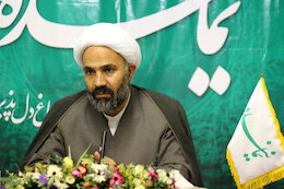 چرا با وجود ظرفیت بالای موجود در کشور تنها سه کارخانه تولید فولاد آلیاژی داریم؟
 نصرالله پژمانفر در حاشیه بازدید از سایت نماینده