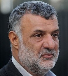 آیا مرغ های تاریخ گذشته روانه بازار شده است؟/ ماجرای  واردات غیرقانونی کودهای شیمیایی چیست؟ حجتی/2