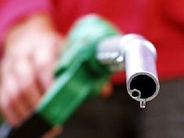 واردات بنزین در دولت روحانی ۱۶ برابر شد بنزین/1