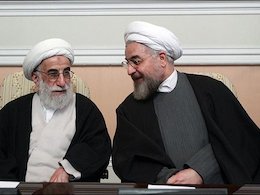 روحانی:در انتخابات نمی توانیم به شایعات و اتهامات توجه کنیم،  اتهامات ابتدا باید در دادگاه صالحه بررسی شود//
آیت الله جنتی: باورپذیر نیست مسئولی که میگوید عضو فلان حزب است در انتخابات به نفع آن حزب کمک نکند/ کسانی که به فتنهگران مقام میدهند باید در قیامت جوابگو باشند روحانی.جنتی/1