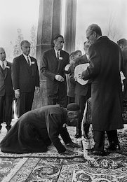 عکسی که زمینه ساز پایان سلطنت پهلوی شد شاه
