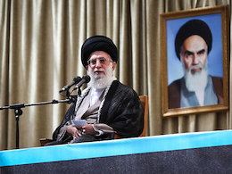 محورهای بیانات رهبر انقلاب در حرم امام خمینی از سال ۶۸ تا ۹۳ منتشر شد رهبر انقلاب