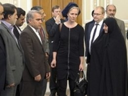 عکسی که مجلس را به جنجال کشید اریجانی43