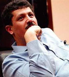 محکومیت مهدی هاشمی به پرداخت ۱۰ میلیون و ۴۰۰ هزار دلار، ۵۰ ضربه شلاق و ...  مهدی هاشمی//