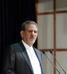اشتغال با شعار ایجاد نمیشود/ جلوگیری از ورود قاچاق کالا ضروری است جهانگیری//