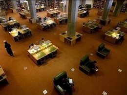 سالانه ۲ میلیون نسخه منبع جدید به کتابخانه ها اضافه می شود کتابخانه43