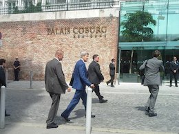 سناریوهای سه گانه برای سرنوشت توافق هسته ای/ تمدید مذاکرات به نفع کیست؟ هتل کوبورگ/1