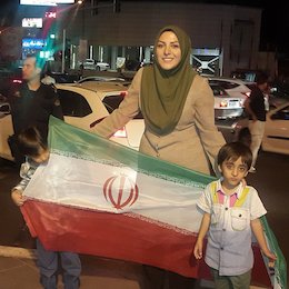 تفریح خانم مجری به همراه خانواده+عکس  المیرا شریفی مقدم