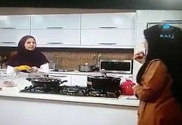 روزه خواری مجری زن صدا و سیما!!+تصاویر برنامه به خانه برمی گردیم