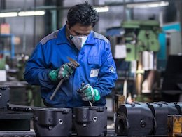 پیگیری ممنوعیت انعقاد قراردادهای موقت از طریق سازمان بازرسی کار43
