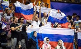 زنان روس در سالن ورزشگاه آزادی 