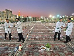 نظر شما در خصوص ترویج "افطاری های ساده" در اماکن عمومی چیست؟ افطاری حرم امام رضا
