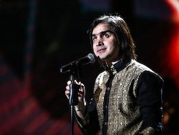 محسن یگانه به دوبی می رود یگانه43