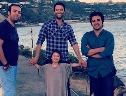 بنیامین و بارانا در سواحل لس آنجلس/عکس بنیامین و بارانا