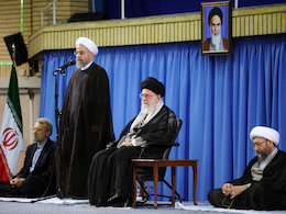 موضوع هستهای بهوسیله مسئولان در حال پیگیری است و نباید موجب دودستگی در مردم شود رهبری و سران قوا