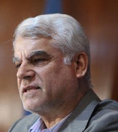 بهمنی: افزایش ۱۵ درصدی حقوق کارمندان کفاف زندگی آنان را نمیدهد بهمنی//