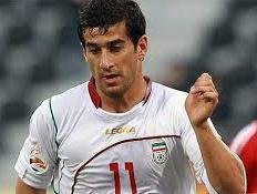 ادای احترام  بهترین بازیکن ایران به شهدای غواص+عکس
 قاسم حدادی فر