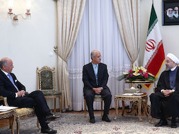 روحانی و وزیر خارجه فرانسه