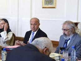 نویسنده ایرانی همراه فابیوس را بشناسید +عکس مدیا کاشیگر