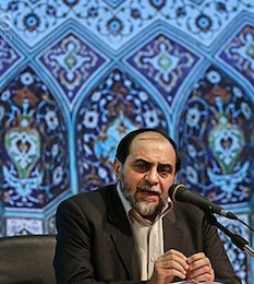 اقتصاد نباید به مذاکرات گره بخورد/ توافق هسته ای نه جام زهر است و نه لایق جشن
 ازغدی/2